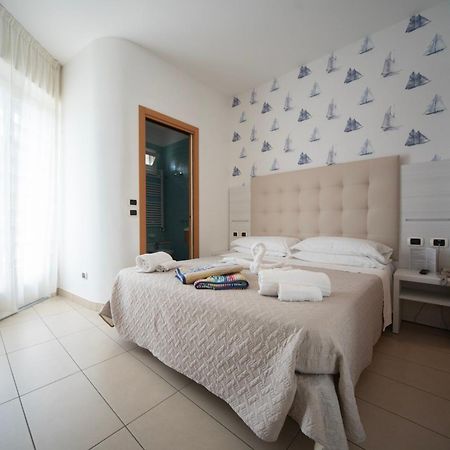 Hotel Abc Riccione Exterior photo