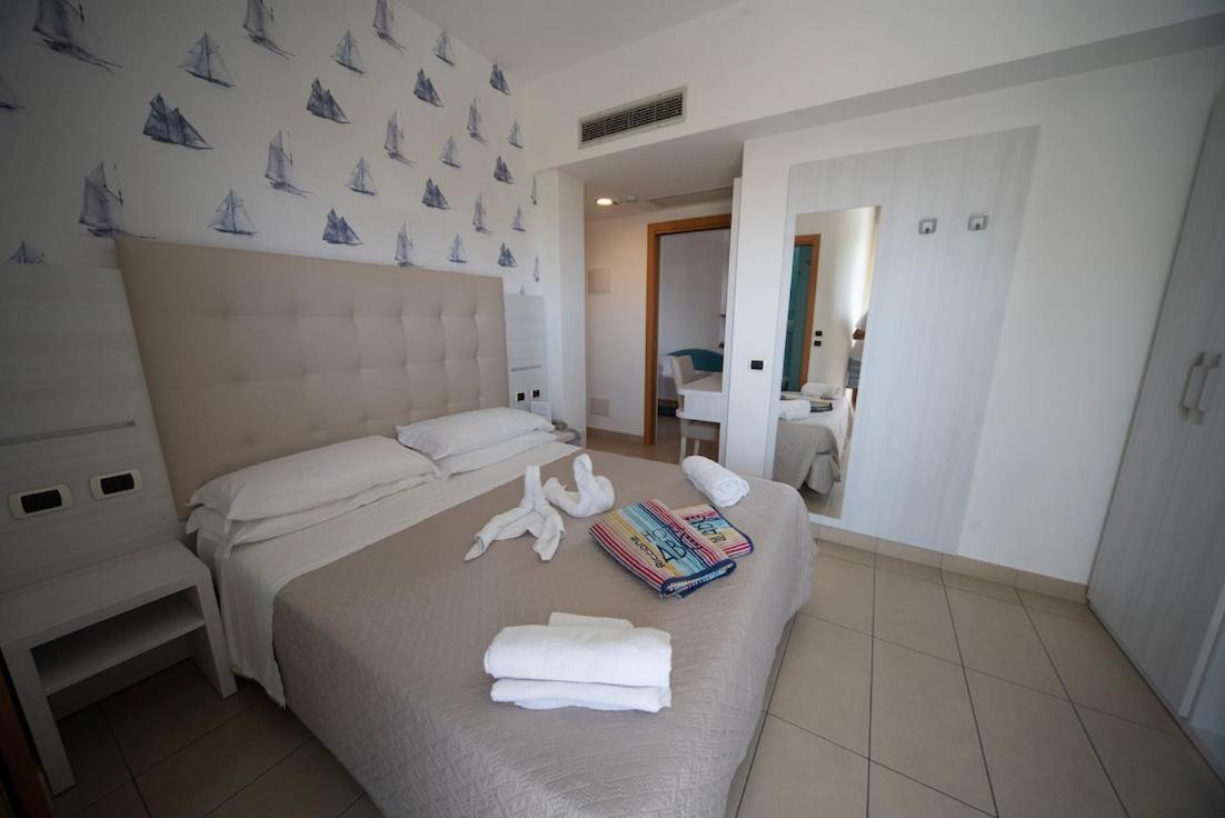 Hotel Abc Riccione Exterior photo